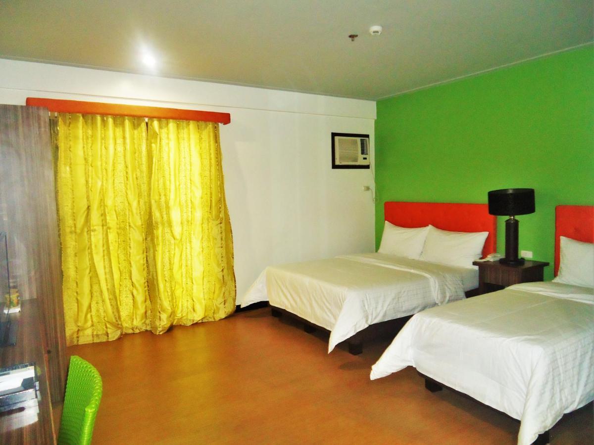 Momarco Forest Cove Tanay Exteriör bild