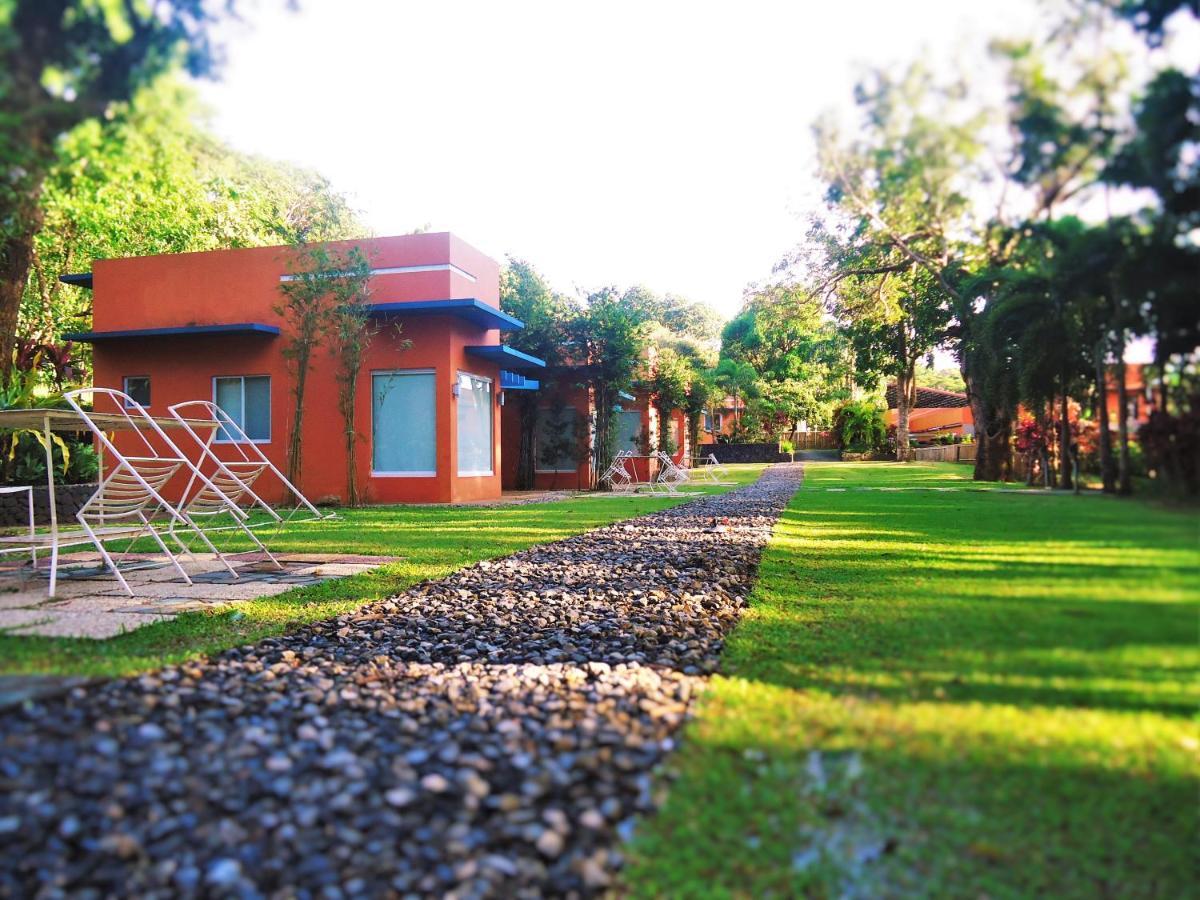 Momarco Forest Cove Tanay Exteriör bild