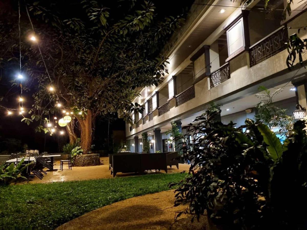 Momarco Forest Cove Tanay Exteriör bild