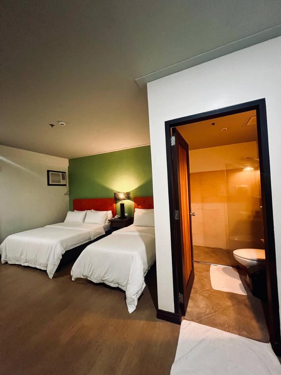 Momarco Forest Cove Tanay Exteriör bild